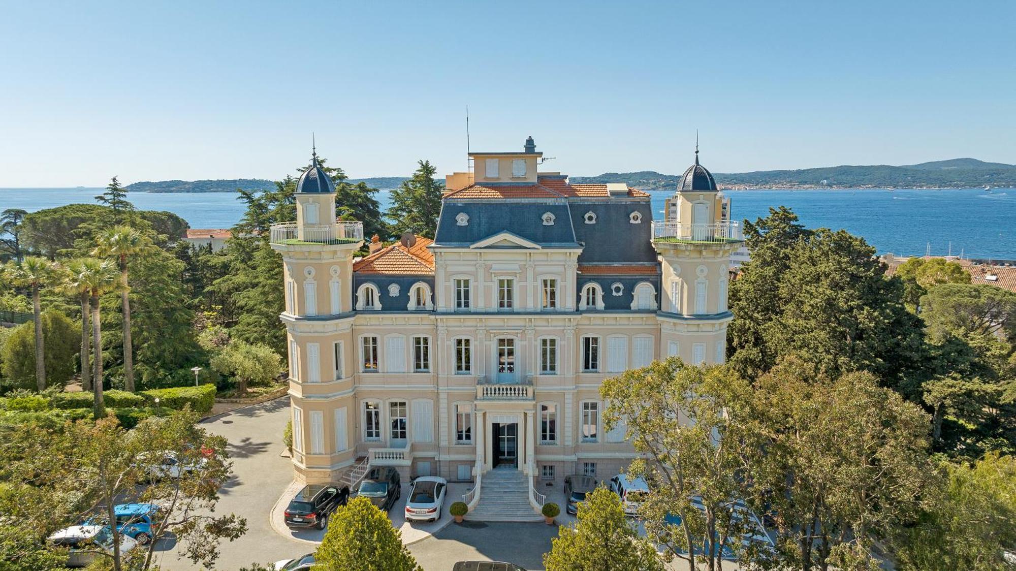 Hotel Les Tourelles 생트막시메 외부 사진