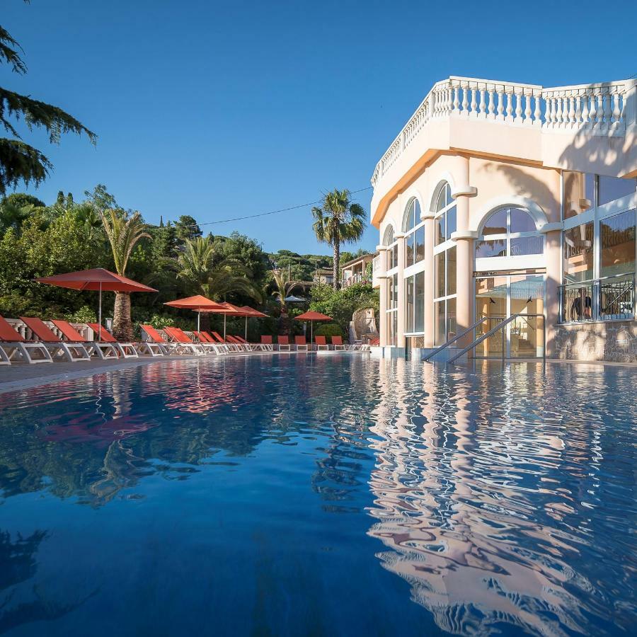 Hotel Les Tourelles 생트막시메 외부 사진